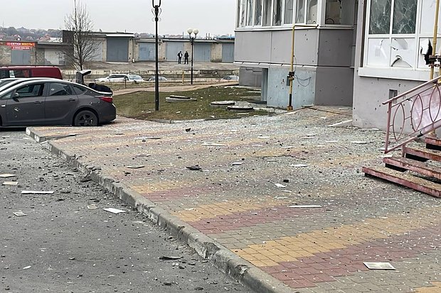 Губернатор опубликовал кадры последствий удара ВСУ по Белгороду