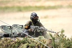 Столтенберг высказался об отправке войск НАТО на Украину