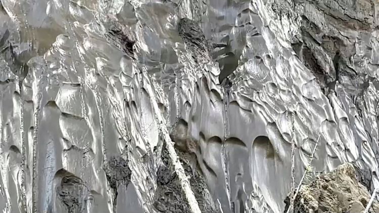 Батагайский провал в Якутии