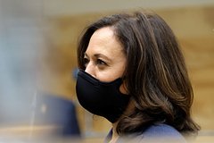 Харрис набрала нужное для выдвижения на выборы количество голосов