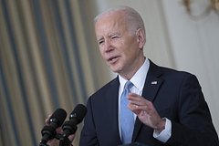 Байден оценил возможность возобновления помощи США Украине
