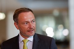 Германия обвинила Россию в гибридной атаке после утечки из бундесвера