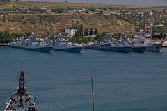 Глава Севастополя предупредил об учениях с реактивными бомбометами