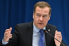 Медведев фразой «можно послать» отреагировал на новое требование ЕС к России