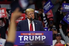 От Трампа потребовали сотни миллионов долларов по делу о мошенничестве