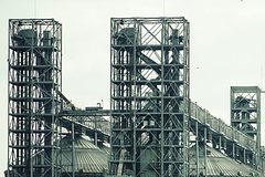 Под Воронежем возле нефтехранилища прогремел взрыв