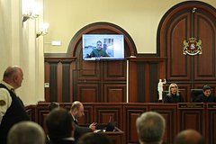 Президент Грузии прокомментировала предложение помиловать Саакашвили