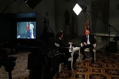 Путин объяснил ажиотаж вокруг его интервью Карлсону
