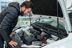 Россиянам назвали способы сэкономить при покупке авто