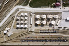 У сотрудника Славянского НПЗ во время атаки дронов произошел сердечный приступ