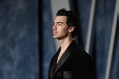 Звезда канала Disney на фоне развода избавился от квартиры в Нью-Йорке